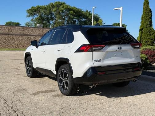 Wind Chill Pearl/Midnight Black Metallic 2023 Toyota RAV4 Prime XSE