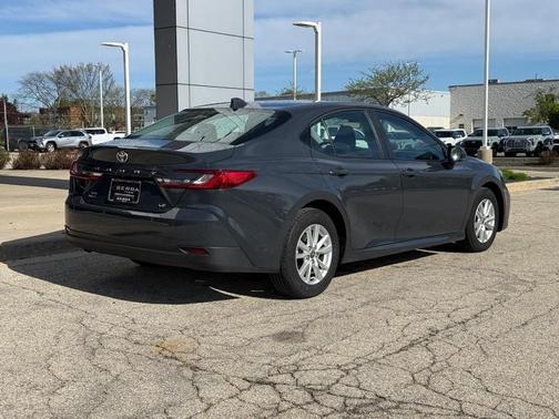 Underground 2025 Toyota Camry LE