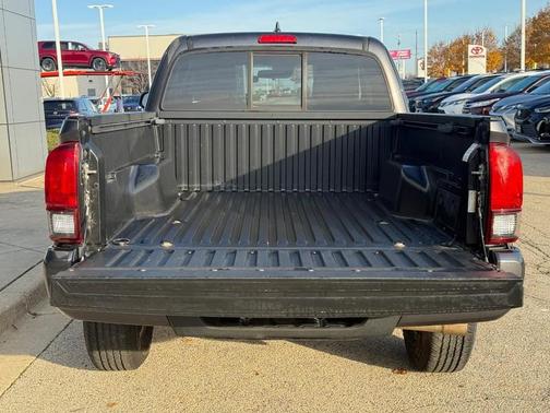 2019 Toyota Tacoma SR