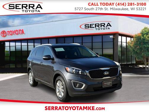 2017 Kia Sorento LX