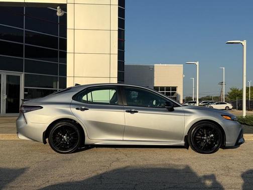2022 Toyota Camry Nightshade Edition Hybrid