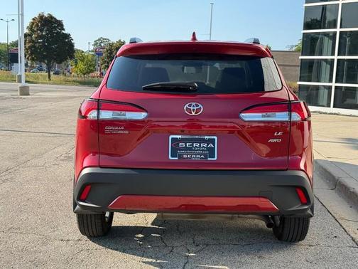 2024 Toyota Corolla Cross LE