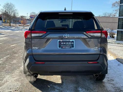 2023 Toyota RAV4 LE