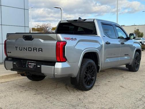 2022 Toyota Tundra SR5