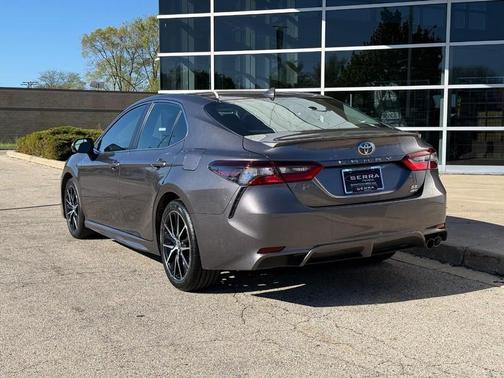 Predawn Gray Mica 2024 Toyota Camry SE