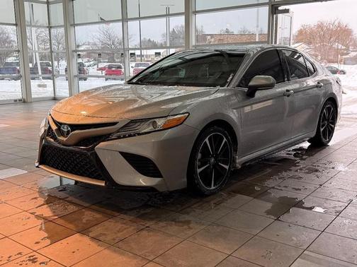 2020 Toyota Camry XSE