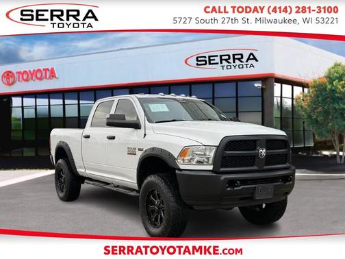 Bright White Clearcoat 2018 RAM 2500 Tradesman Crew Cab 4x4 6'4' Box