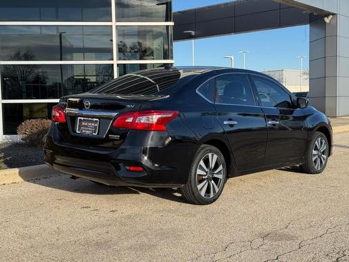 Super Black 2019 Nissan Sentra SV
