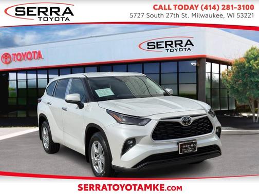 Wind Chill Pearl 2022 Toyota Highlander LE