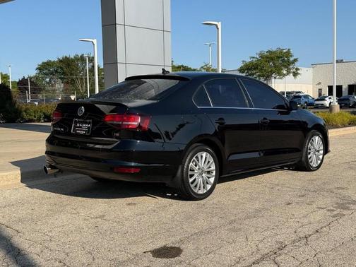 2016 Volkswagen Jetta 1.8T SEL
