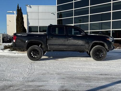 2016 Toyota Tacoma TRD Sport