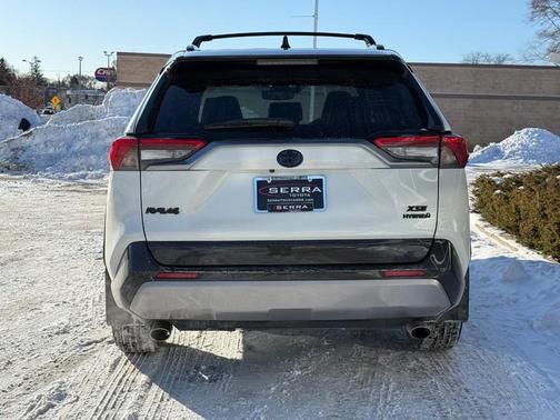 2022 Toyota RAV4 Hybrid SE