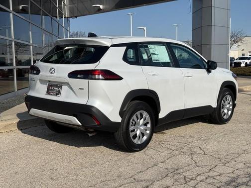 Wind Chill Pearl 2026 Toyota Corolla Cross L