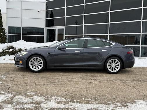 2018 Tesla Model S 75D