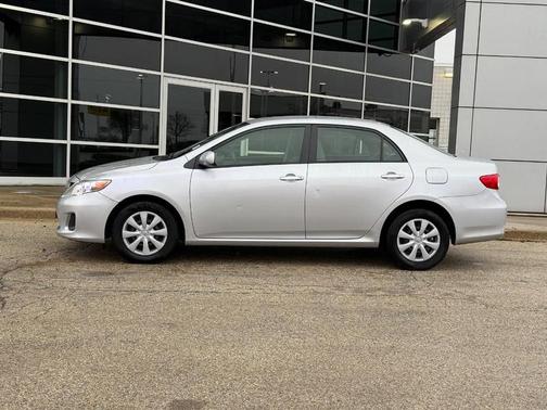 2011 Toyota Corolla LE
