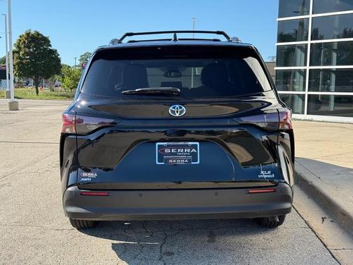 2024 Toyota Sienna XLE 7 Passenger