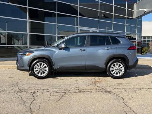 2023 Toyota Corolla Cross LE