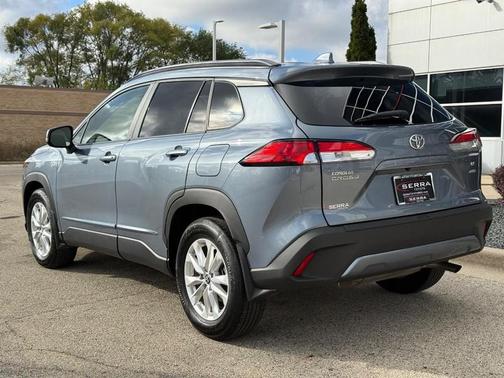 2023 Toyota Corolla Cross LE