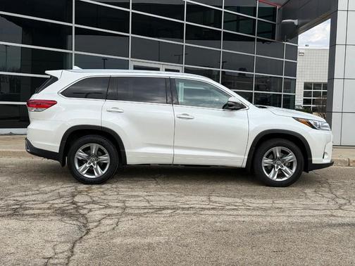 Blizzard Pearl 2019 Toyota Highlander Limited