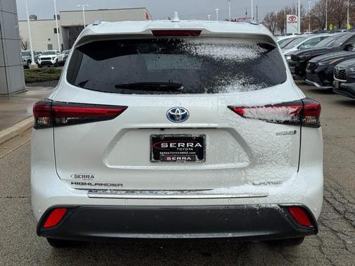 2022 Toyota Highlander Hybrid Limited