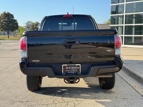 2022 Toyota Tacoma TRD Sport