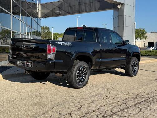 2022 Toyota Tacoma TRD Sport