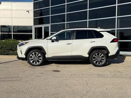 2022 Toyota RAV4 Limited