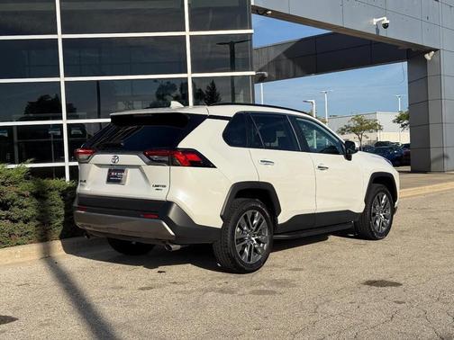 2022 Toyota RAV4 Limited