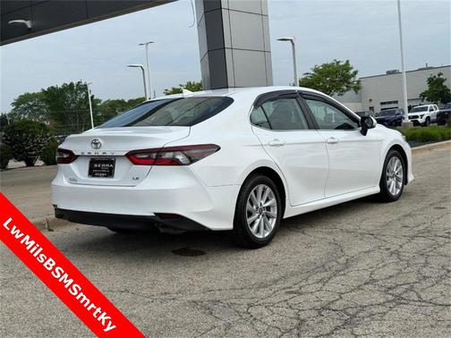 Ice Cap 2024 Toyota Camry LE