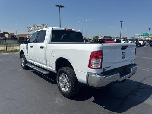 2023 RAM 2500 Big Horn Crew Cab 4x4 6'4' Box