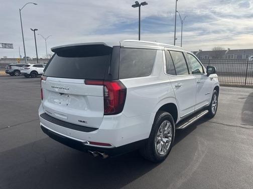 2025 GMC Yukon Denali