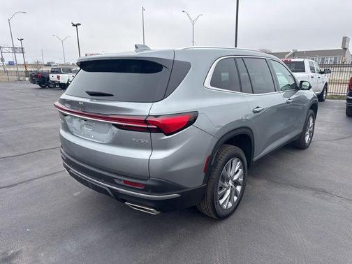 2025 Buick Enclave Preferred FWD