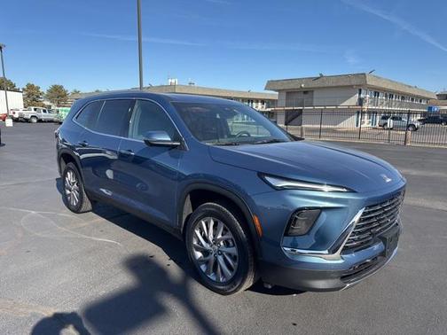 2025 Buick Enclave Preferred FWD