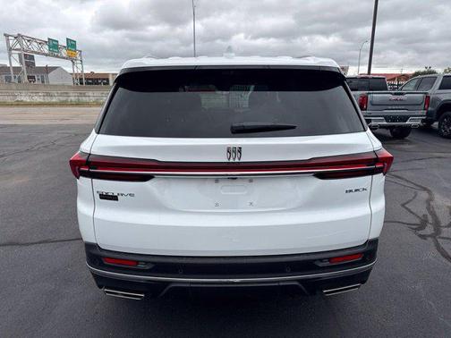 summit white 2026 Buick Enclave Preferred