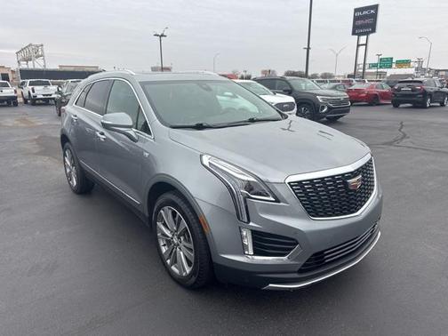 2025 Cadillac XT5 Premium Luxury