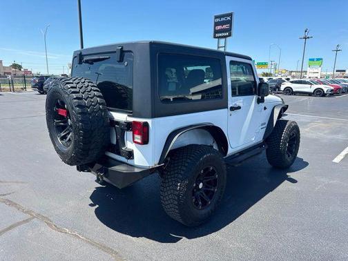 Bright White Clearcoat 2017 Jeep Wrangler Sport