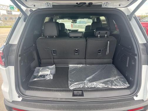 2026 GMC Acadia FWD Elevation