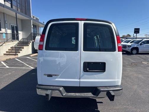 Summit White 2024 Chevrolet Express 2500 RWD 2500 Regular Wheelbase WT