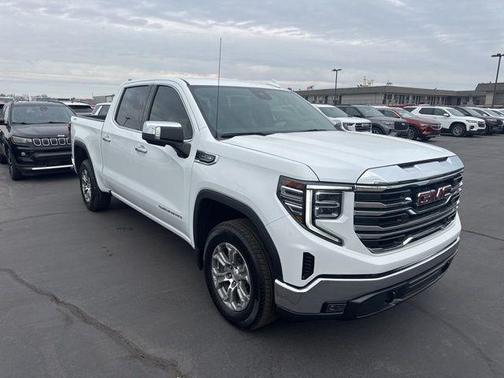 2025 GMC Sierra 1500 SLT