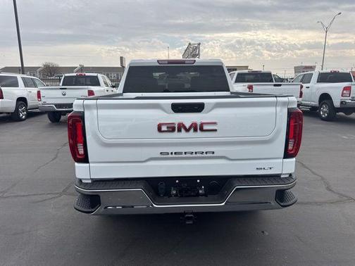 2025 GMC Sierra 1500 SLT