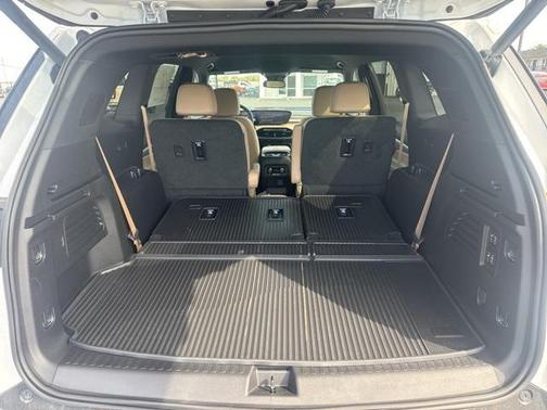 2025 Buick Enclave Preferred FWD