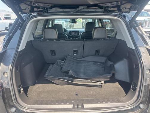 2023 GMC Terrain AWD AT4