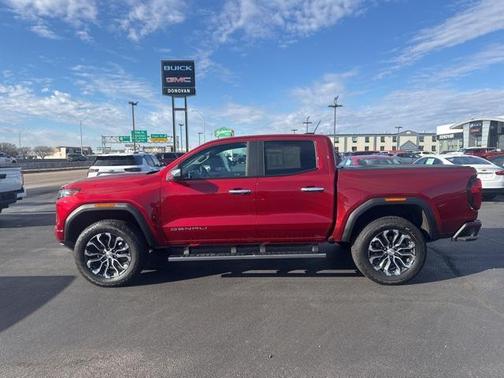 2024 GMC Canyon Denali