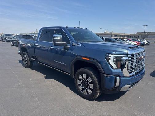 2025 GMC Sierra 2500 Denali