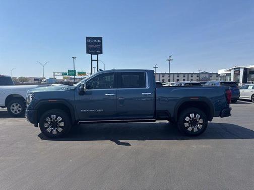 2025 GMC Sierra 2500 Denali