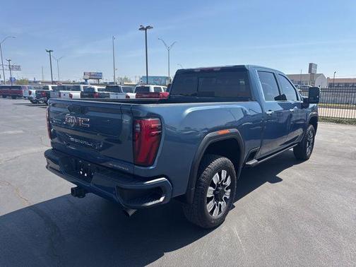 2025 GMC Sierra 2500 Denali