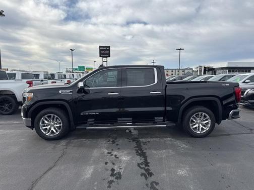 2020 GMC Sierra 1500 SLT