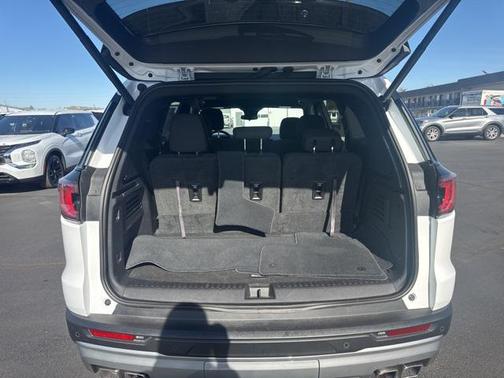 2025 GMC Acadia AWD Elevation