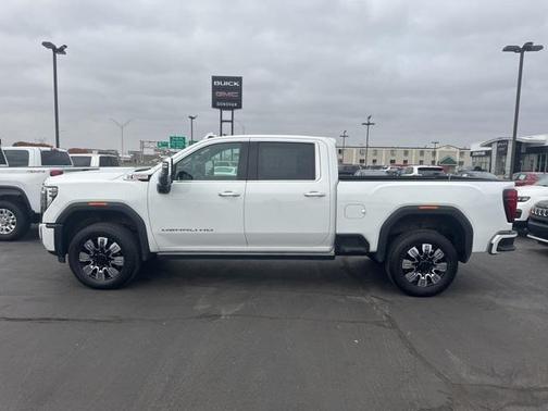 2024 GMC Sierra 2500 Denali