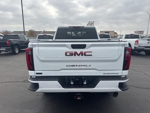 2024 GMC Sierra 2500 Denali